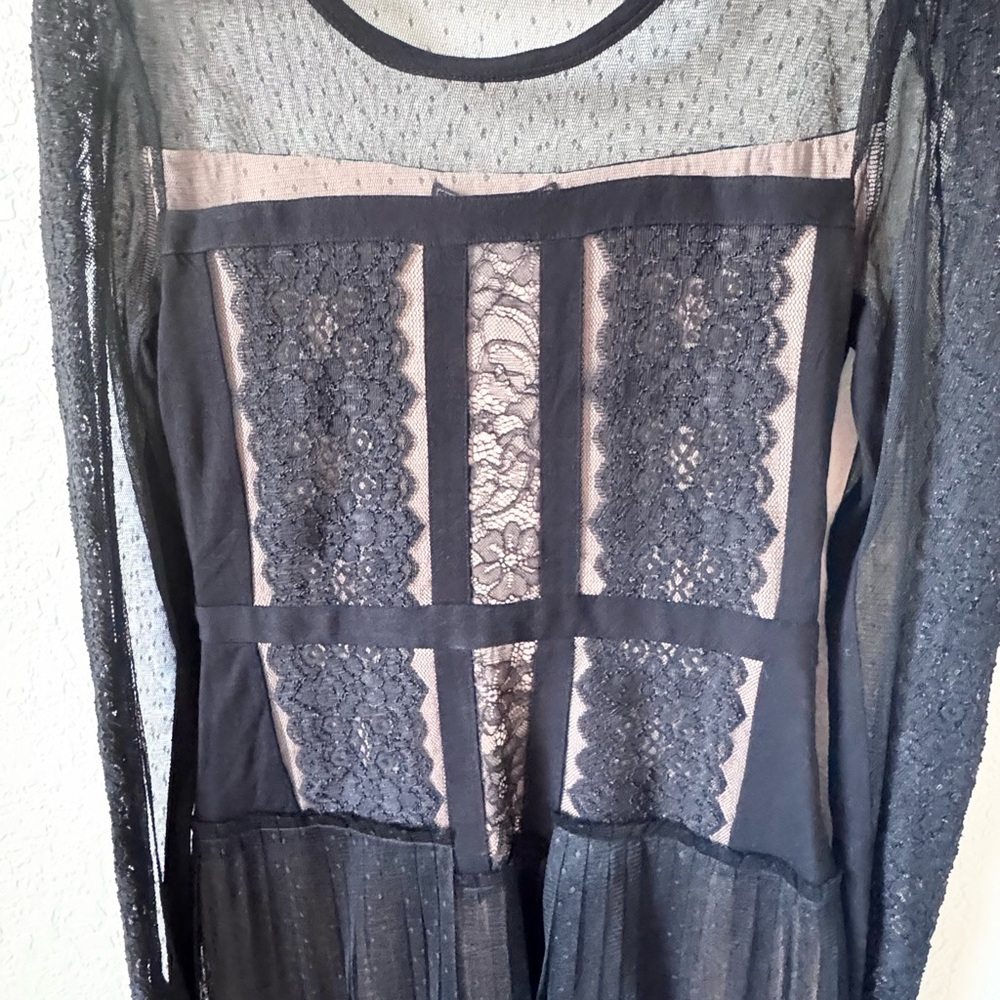 BCBG Stef Dress - Picture 2 of 7